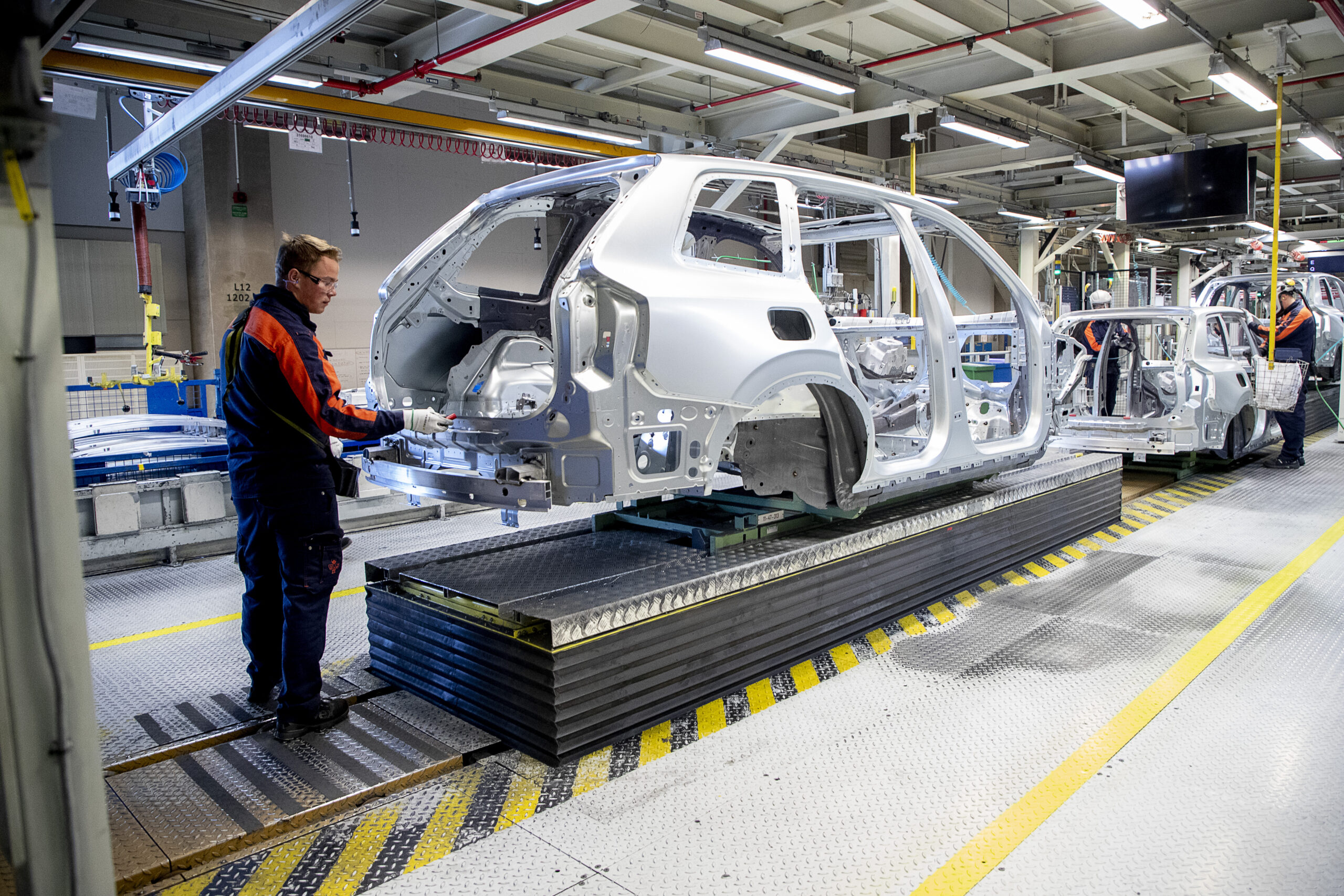 Monteringsbandet. Volvo fabriken i Torslanda
